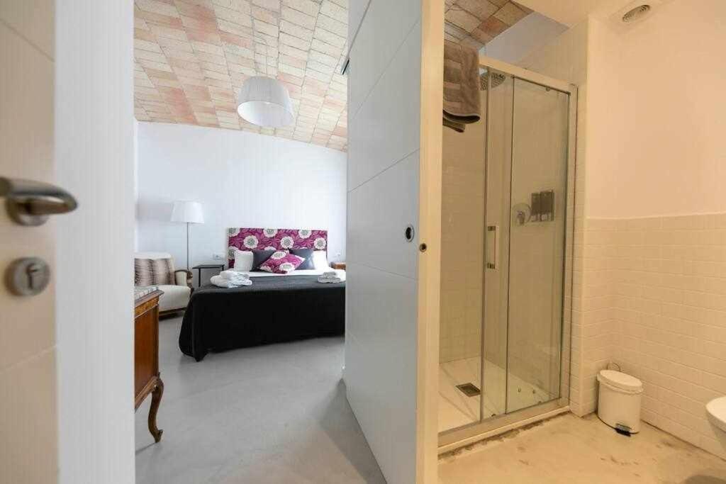 Newly Renovated Room W Pool & Bikeparking Χιρόνα Εξωτερικό φωτογραφία