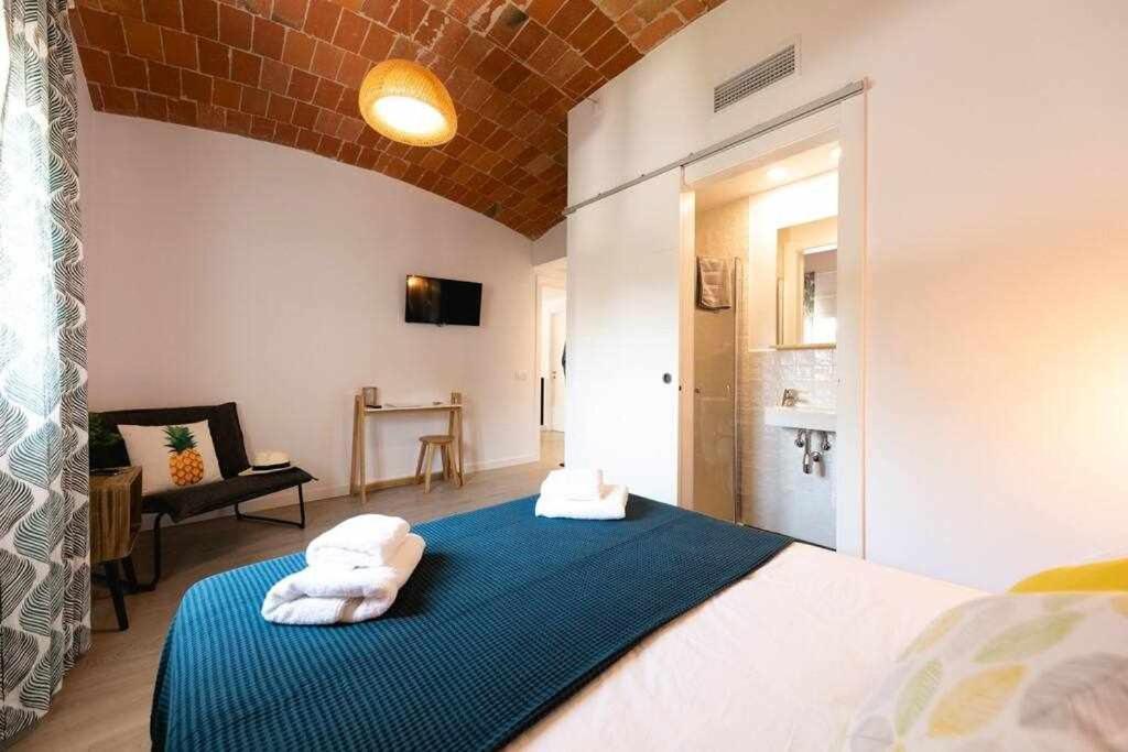 Newly Renovated Room W Pool & Bikeparking Χιρόνα Δωμάτιο φωτογραφία