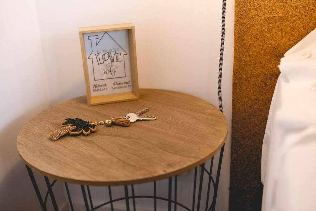 Newly Renovated Room W Pool & Bikeparking Χιρόνα Δωμάτιο φωτογραφία